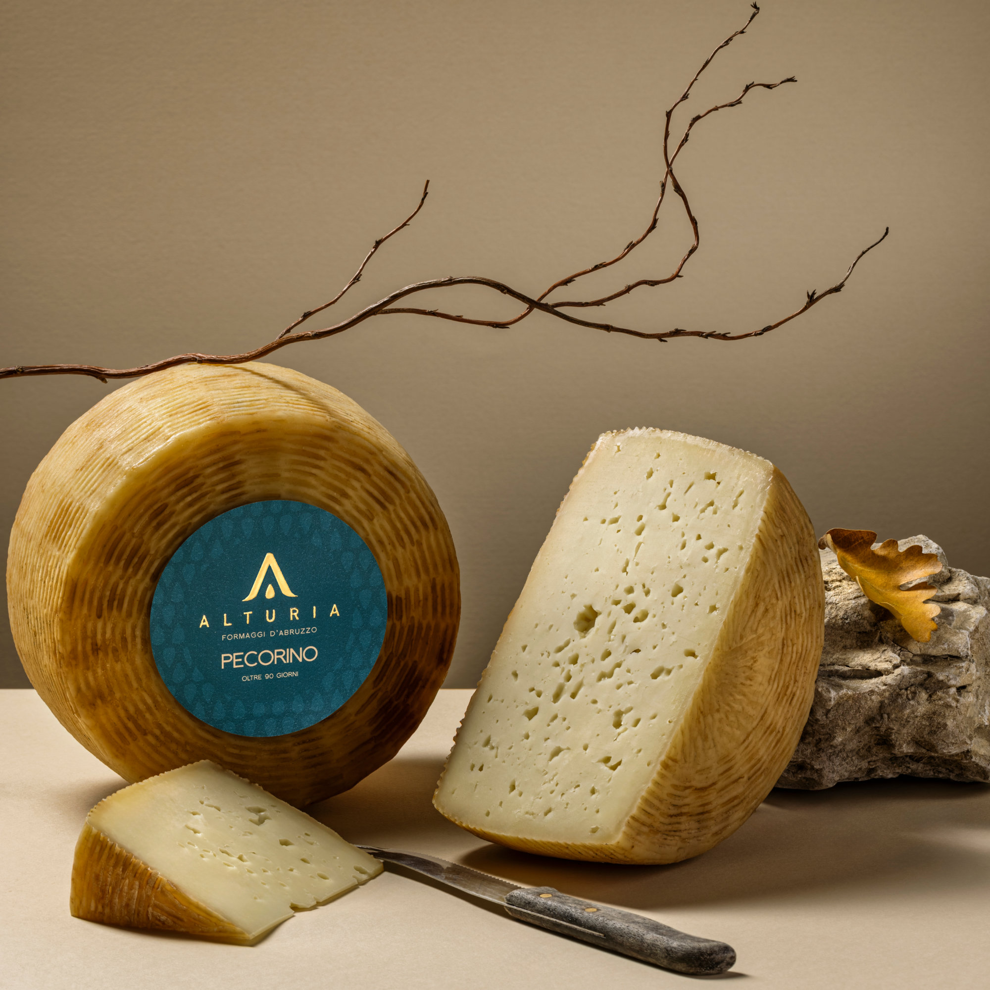 Pecorino stagionato oltre 90 giorni Alturia, prodotto in Abruzzo